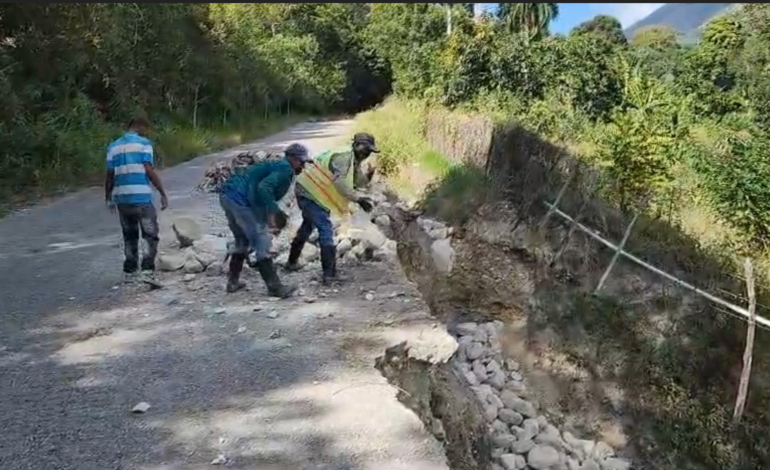 Obras Públicas inicia trabajos para solucionar socavones en Neyba