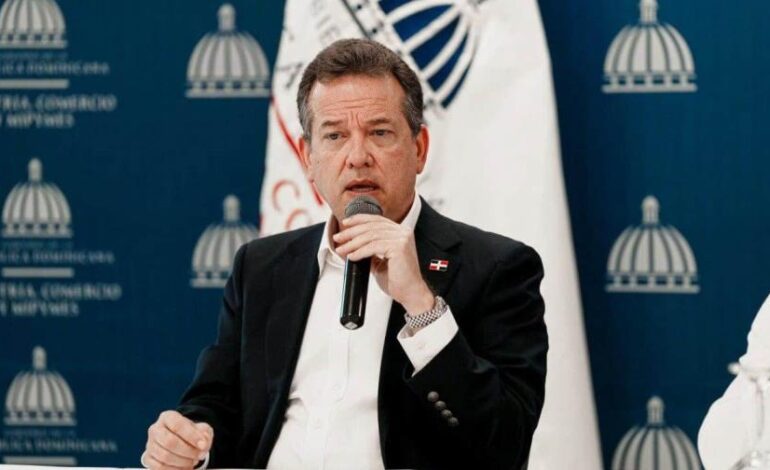 Ito Bisonó representará a RD en paneles clave del Foro Económico Mundial