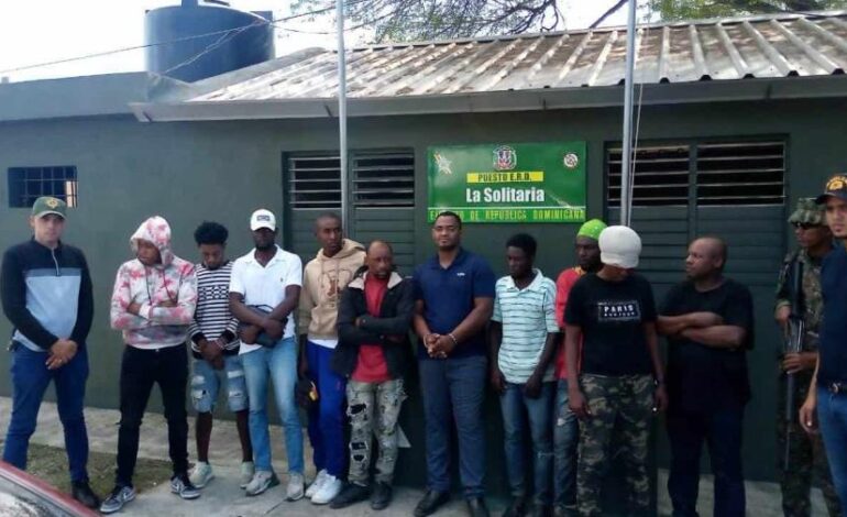 Envían a la justicia a otros dos dominicanos por tráfico de indocumentados