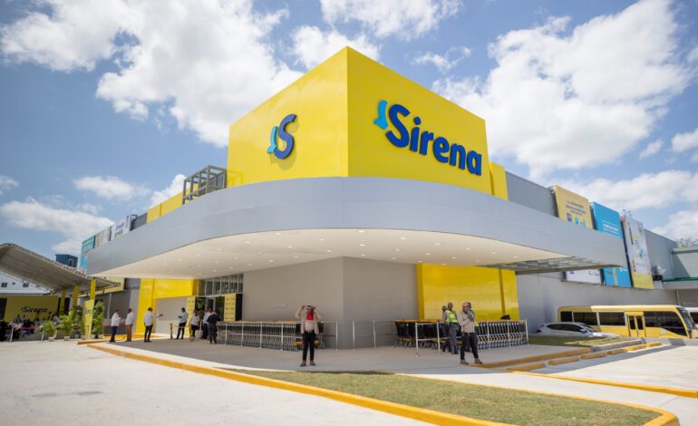 BARAHONA: La Sirena bajo presión: Clientes y empleados alzan la voz por problemas de personal y condiciones laborales.