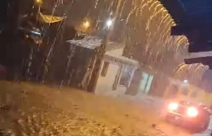 SANTO DOMINGO: Vaguada y sistema frontal traerán lluvias y tronadas en varias regiones