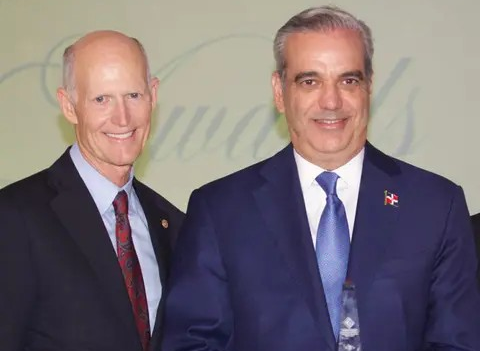 WASHINGTON: Abinader recibe Premio a Liderazgo; cuestiona aranceles