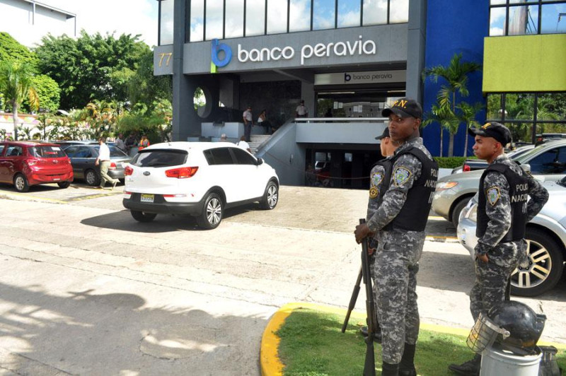 SANTO DOMINGO: Arrestan a condenados por fraude multimillonario en el quebrado Banco Peravia