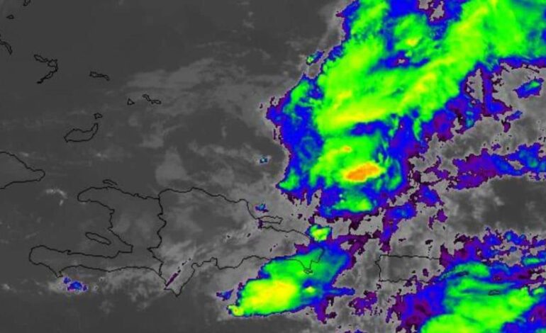 SANTO DOMINGO: Se esperan aguaceros intensos este viernes; vaguada continuará el fin de semana