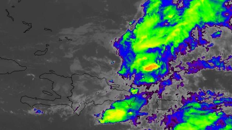 SANTO DOMINGO: Se esperan aguaceros intensos este viernes; vaguada continuará el fin de semana