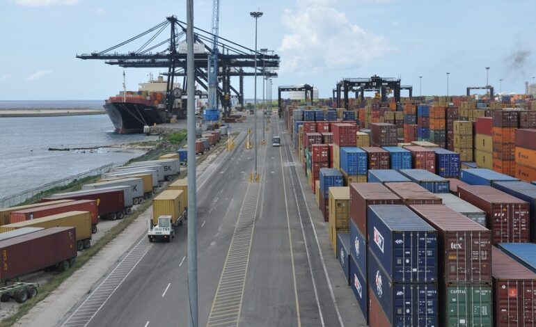 SANTO DOMINGO: Las importaciones dominicanas crecieron 1.22% en cinco meses