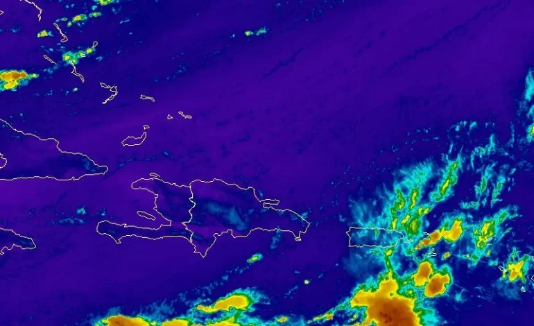 SANTO DOMINGO: Onda tropical y vaguada continuarán generando fuertes aguaceros sobre el país, dice Indomet