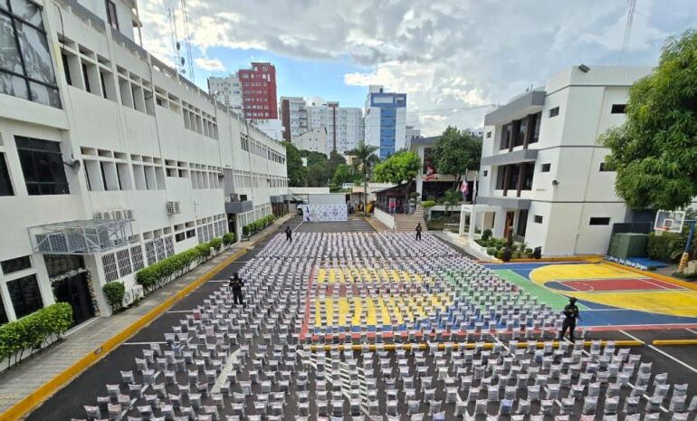 SANTO DOMINGO: Se agota plazo para presentar acusación contra implicados en el decomiso de 9.8 toneladas de cocaína