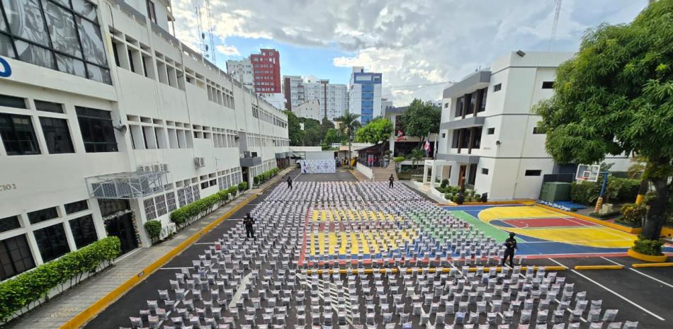 SANTO DOMINGO: Se agota plazo para presentar acusación contra implicados en el decomiso de 9.8 toneladas de cocaína