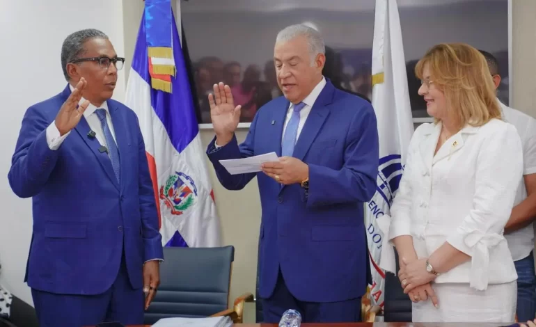 SANTO DOMINGO: Juramentan a Edgar Augusto Feliz Méndez como director de Asistencia Social y Alimentación Comunitaria