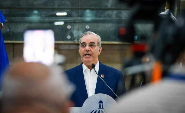 SANTO DOMINGO: Presidente Abinader convoca a acuerdo nacional ante crisis global