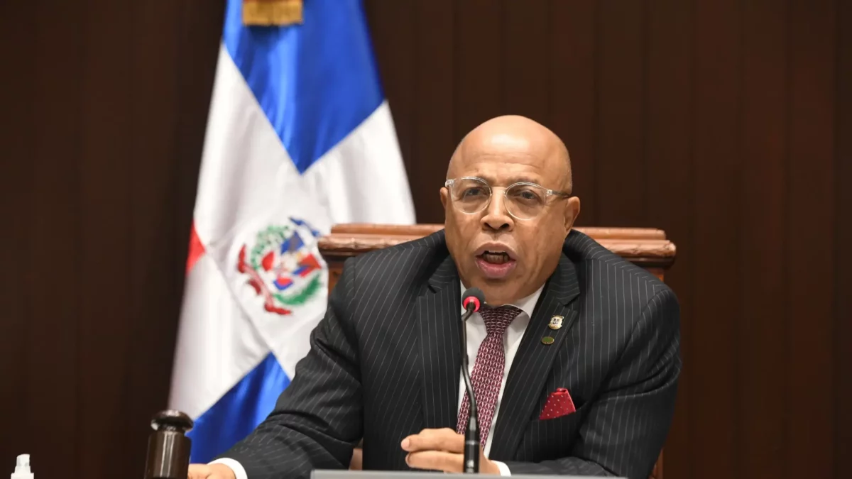 SANTO DOMINGO: Acta revela que Pacheco vinculó la cesantía a una futura reforma de la Seguridad Social