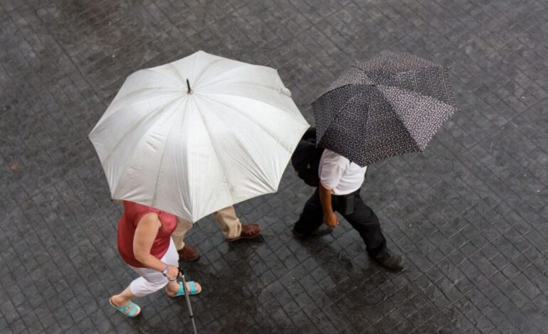 SANTO DOMINGO: Indomet prevé fuertes aguaceros, tormentas eléctricas y posibles granizadas este jueves
